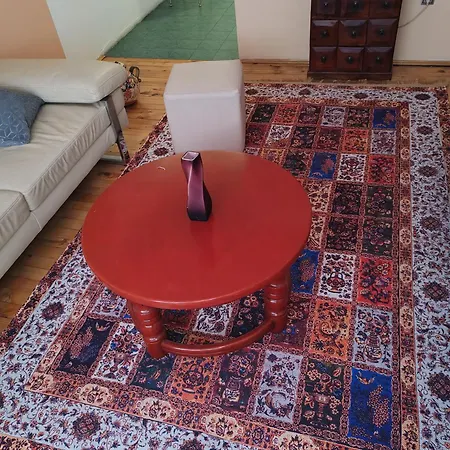 Location, The Heart Of The Old Town Apartment *